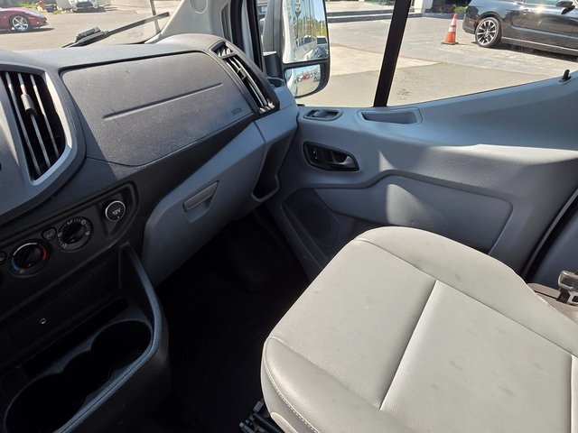 2017 Ford Transit XL photo 26