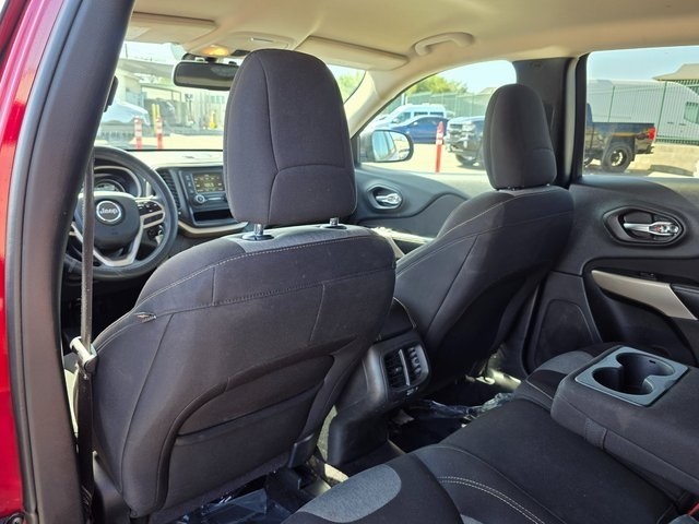 2017 Jeep Cherokee Altitude photo 17