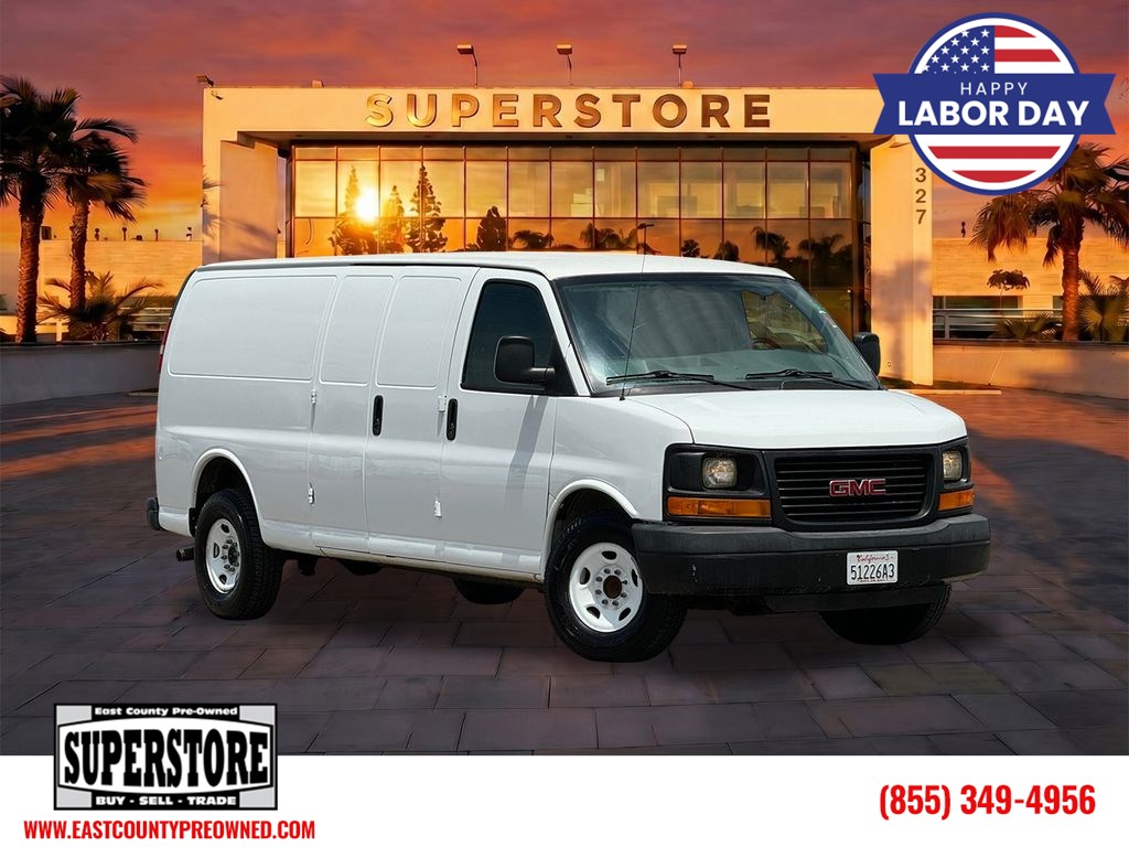 2014 GMC Savana Cargo Van 