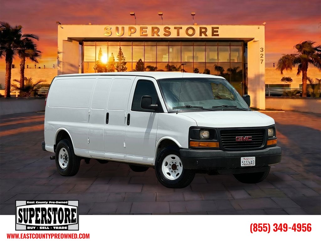 2014 GMC Savana Cargo Van 