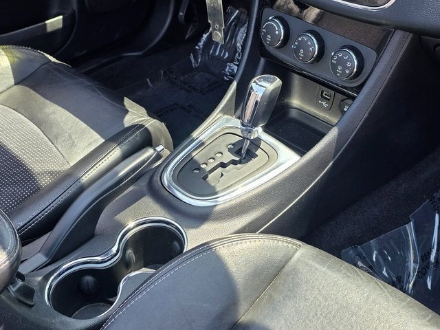 2014 Chrysler 200 S photo 12