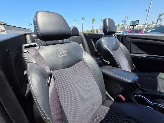 2014 Chrysler 200 S photo 14