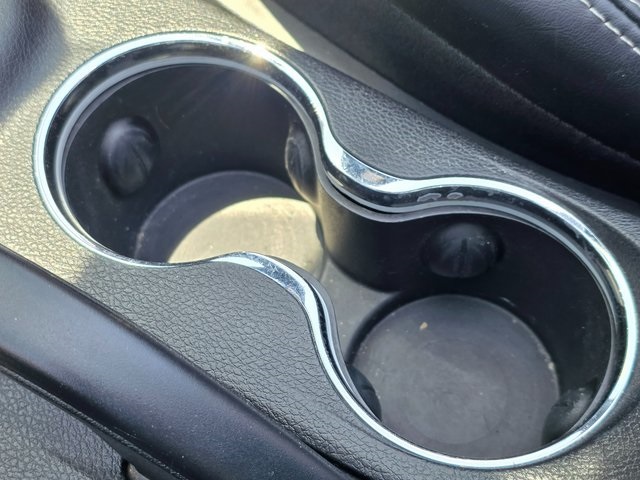2014 Chrysler 200 S photo 36