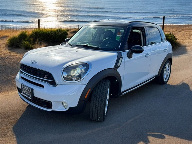 2015 Mini Countryman S ALL4 photo 4