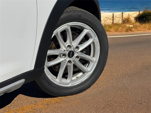 2015 Mini Countryman S ALL4 photo 8
