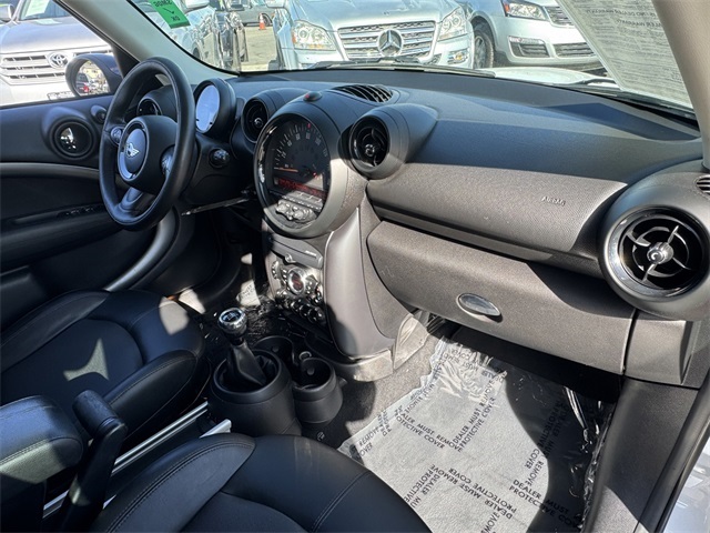 2015 Mini Countryman S ALL4 photo 9