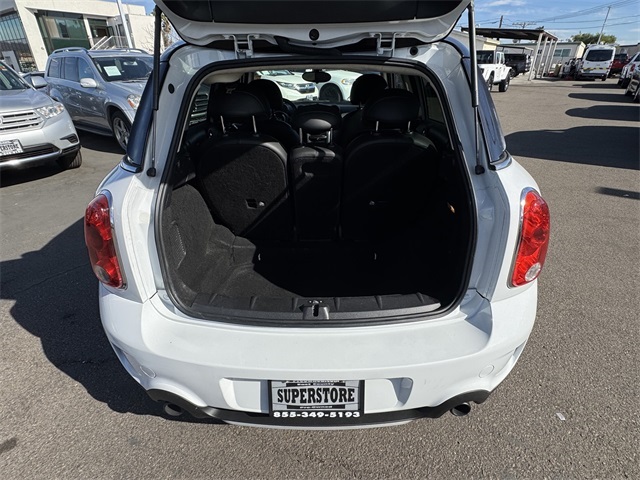 2015 Mini Countryman S ALL4 photo 14