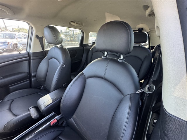 2015 Mini Countryman S ALL4 photo 16