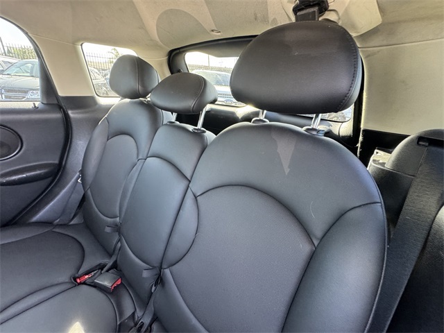 2015 Mini Countryman S ALL4 photo 19