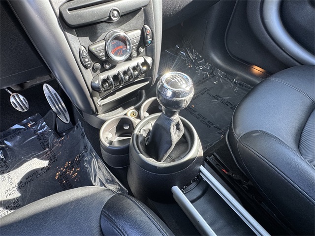 2015 Mini Countryman S ALL4 photo 25
