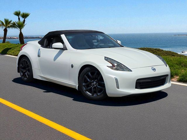 2015 Nissan 370Z Roadster Touring - Photo 5