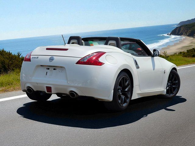2015 Nissan 370Z Roadster Touring - Photo 9