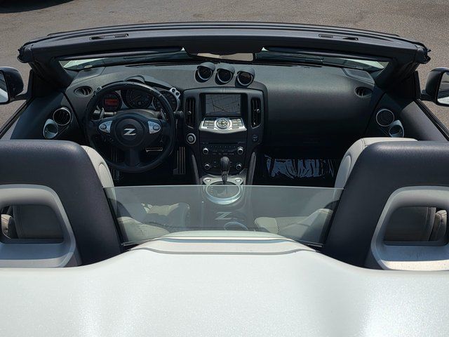 2015 Nissan 370Z Roadster Touring - Photo 14