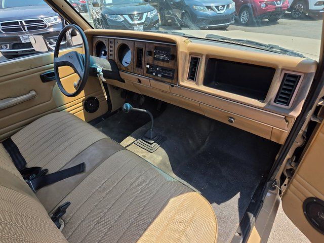 1984 Ford Ranger - Photo 9