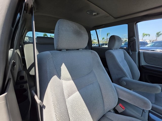 2003 Toyota Highlander photo 9