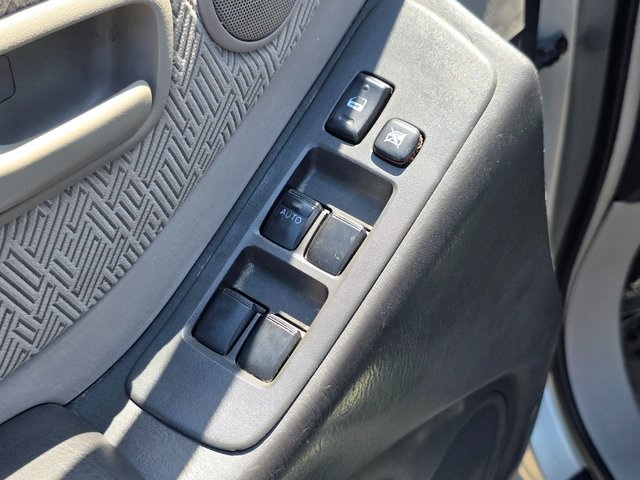 2003 Toyota Highlander photo 20