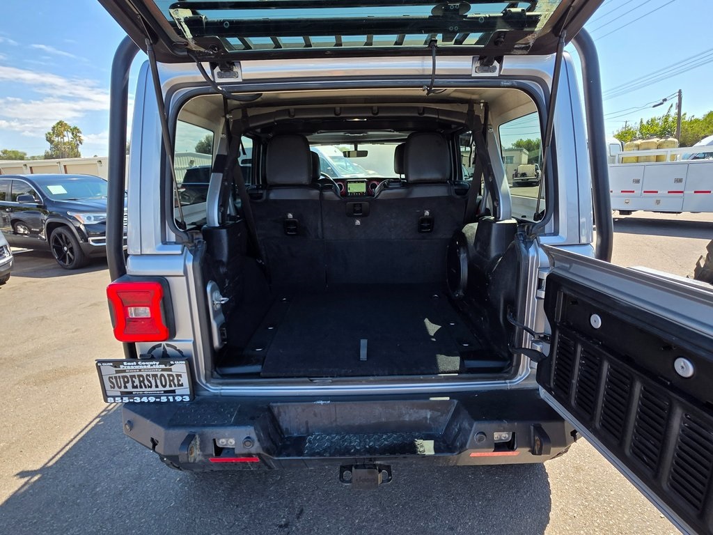 2018 Jeep Wrangler Unlimited Rubicon photo 15