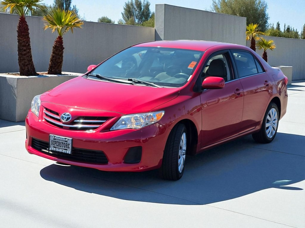 2013 Toyota Corolla L photo 2