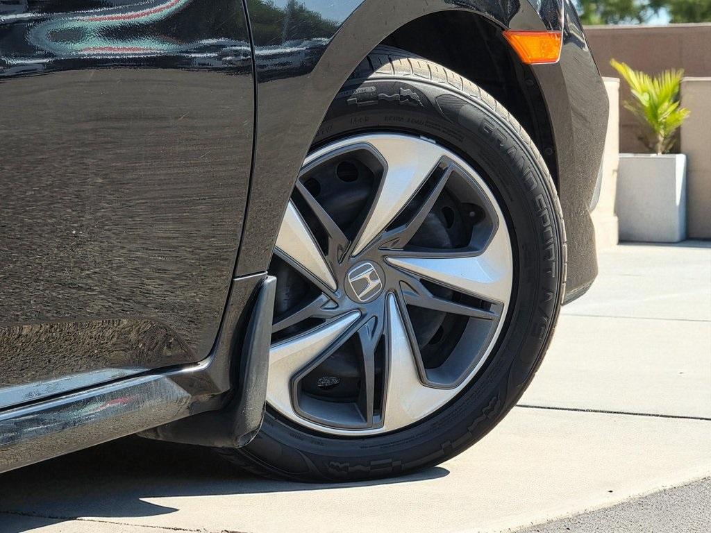 2019 Honda Civic LX photo 5