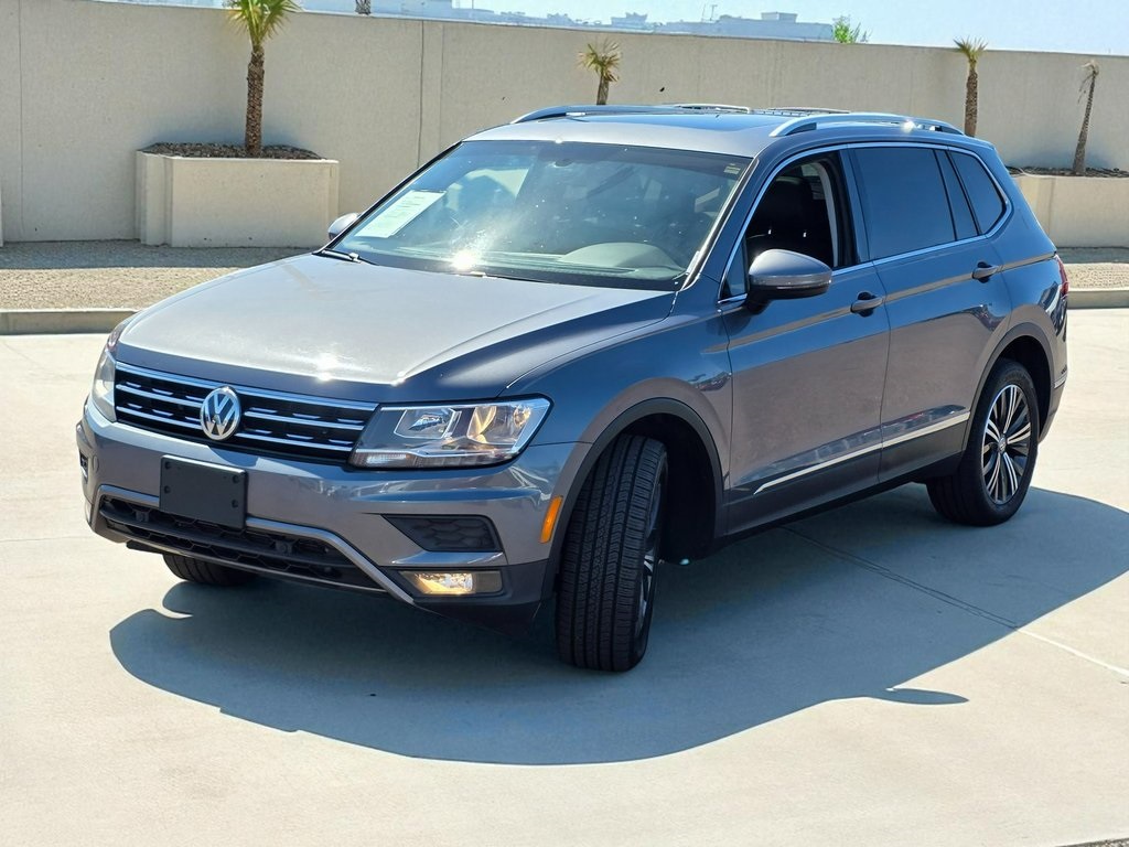 2019 Volkswagen Tiguan SEL photo 4