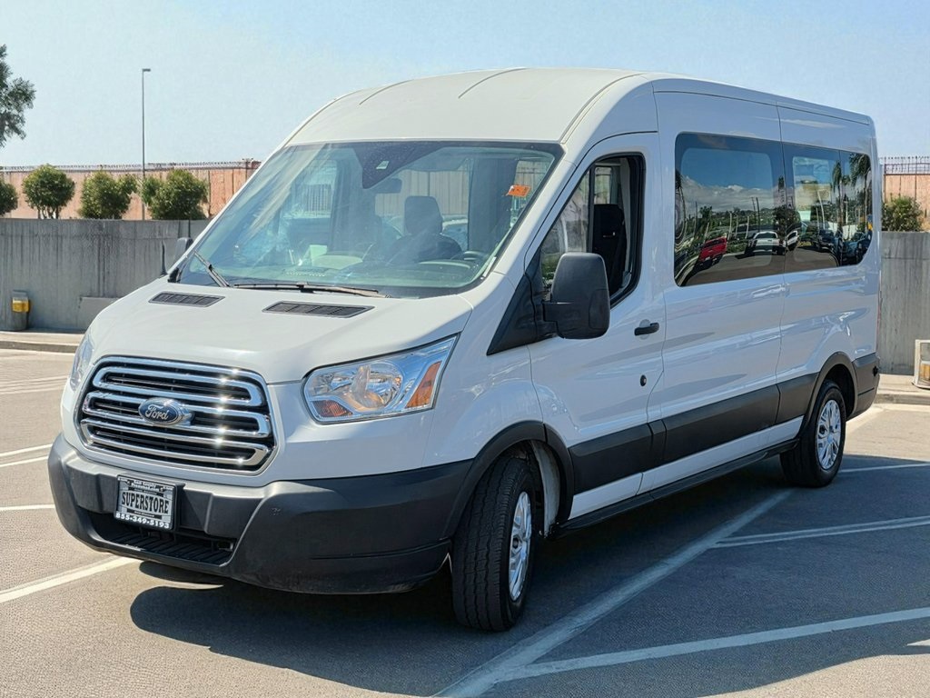 2019 Ford Transit Passenger XLT photo 2