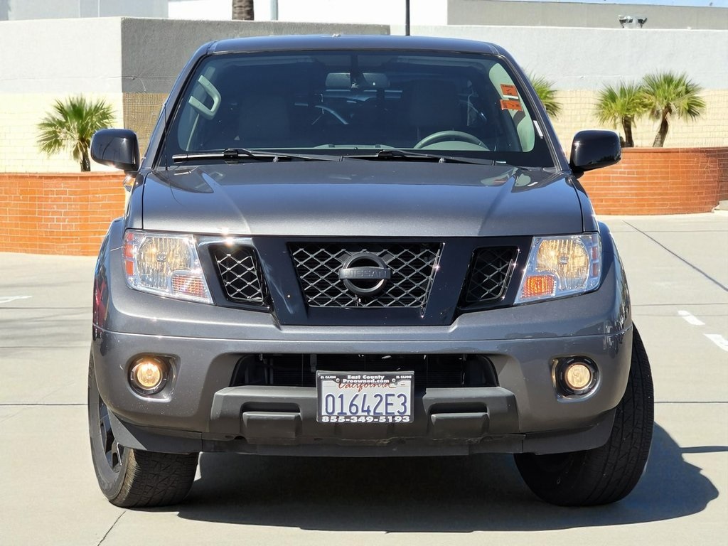 2020 Nissan Frontier SV photo 3