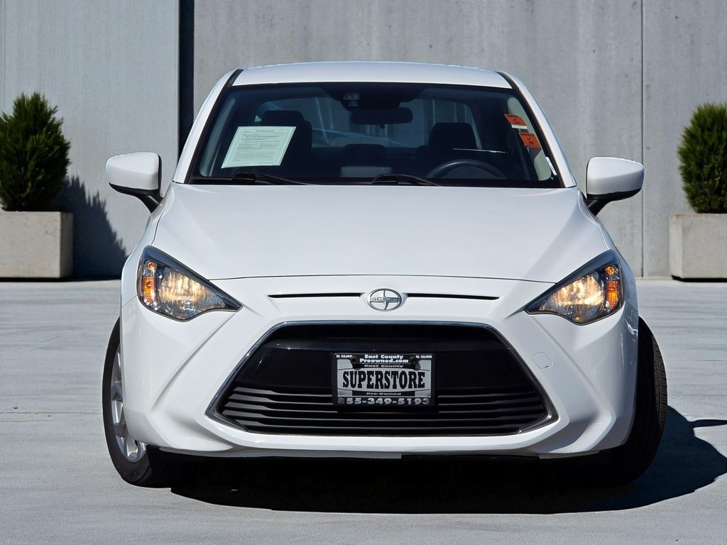 2016 Scion iA Base photo 2