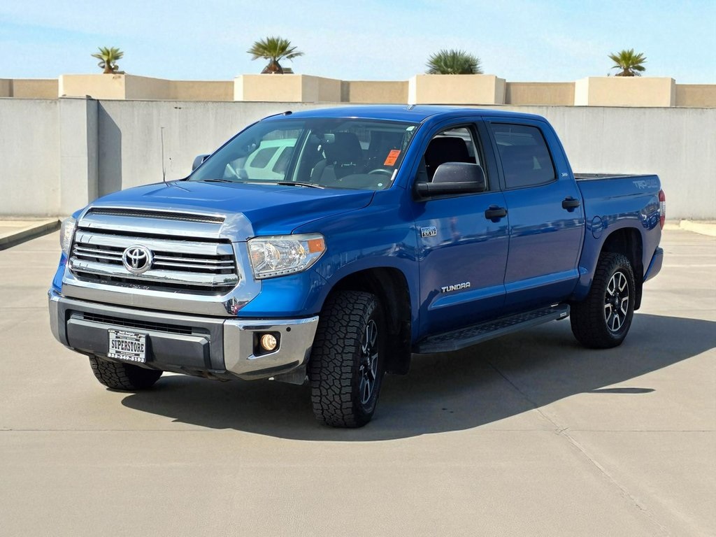 2017 Toyota Tundra SR5 photo 3