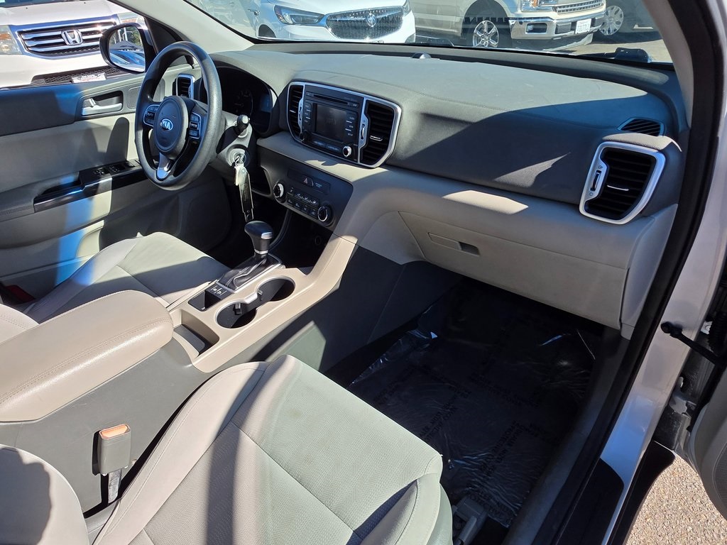 2017 Kia Sportage LX photo 2