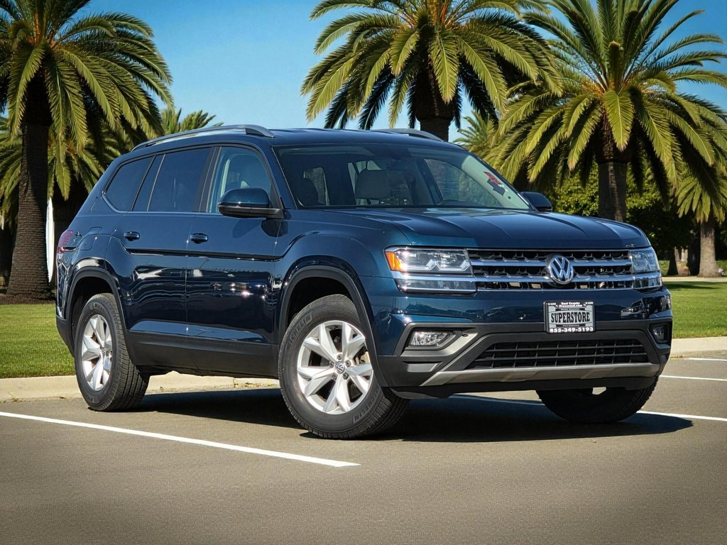 2018 Volkswagen Atlas V6 SE photo 2