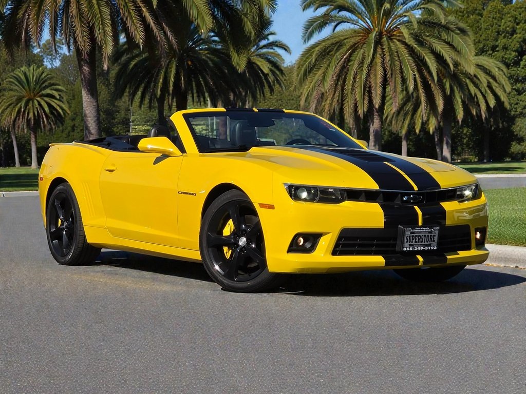 2015 Chevrolet Camaro SS photo 2