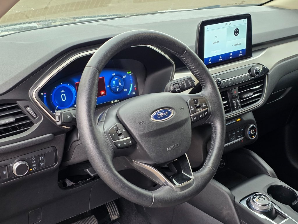 2020 Ford Escape SE Sport Hybrid photo 4