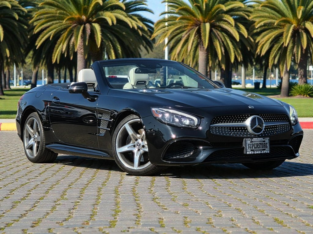 2019 Mercedes Benz SL 550 photo 2