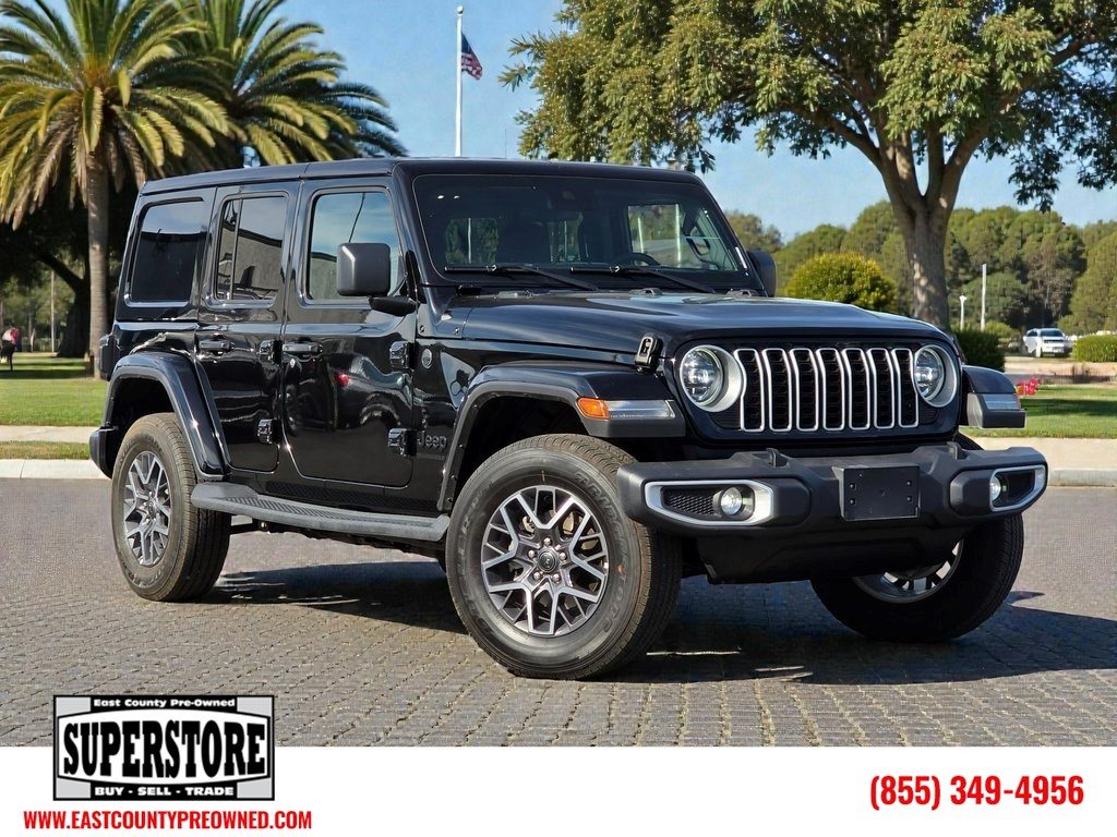2025 Jeep Wrangler Sahara 4-Door 4WD