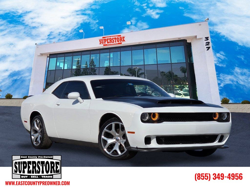 2015 Dodge Challenger SXT Plus RWD