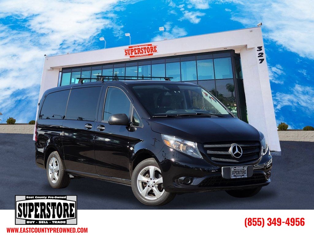 2017 Mercedes-Benz Metris Passenger Van