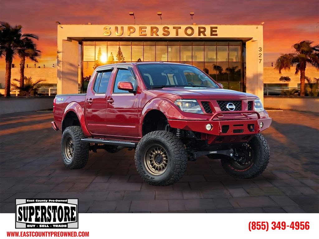 2016 Nissan Frontier 4.0 PRO-4X Crew Cab 4X4 AT's photo