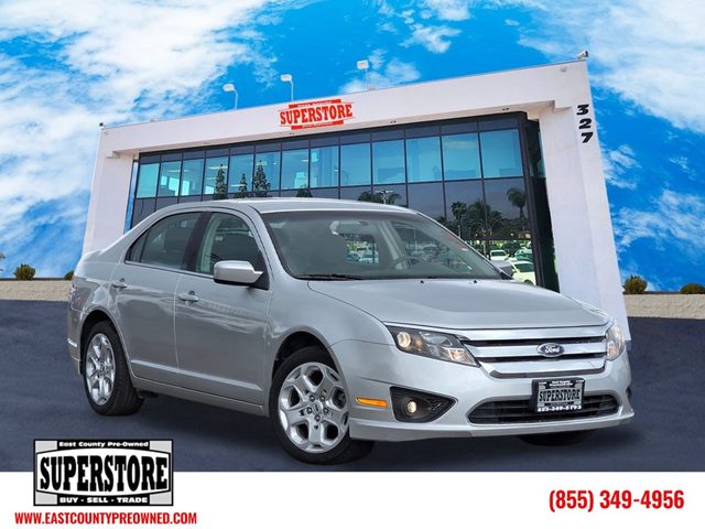 Ingot Silver Metallic 2011 Ford Fusion SE Sedan Front-Wheel Drive Manual