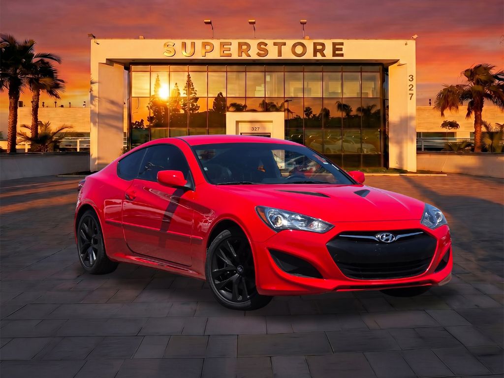 2013 Hyundai Genesis Coupe 2.0T 8-Speed A/T's photo