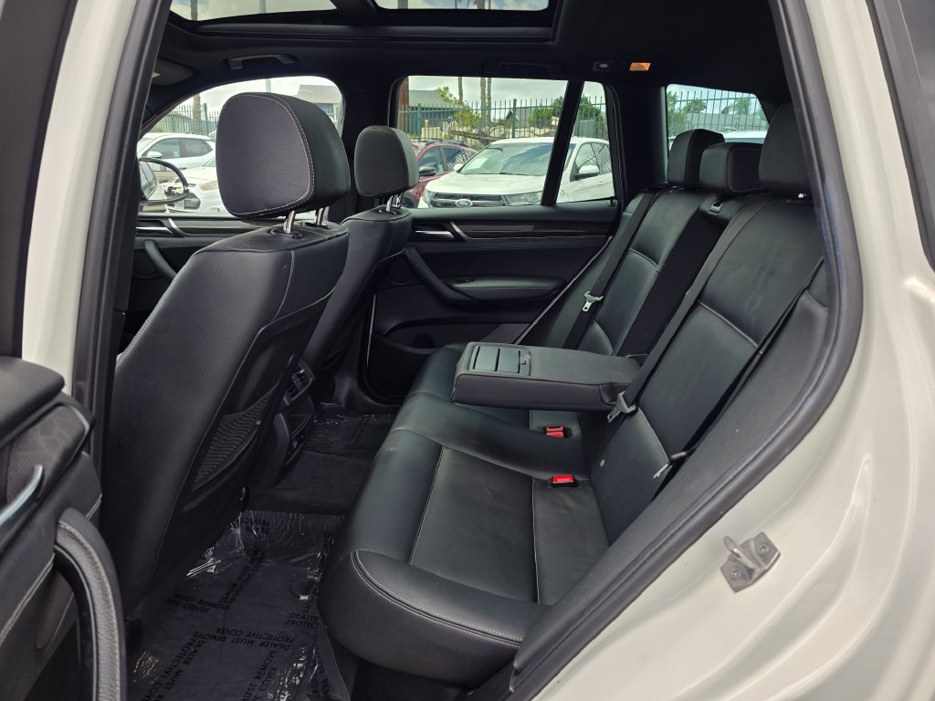 Photo 21 of this BMW X3