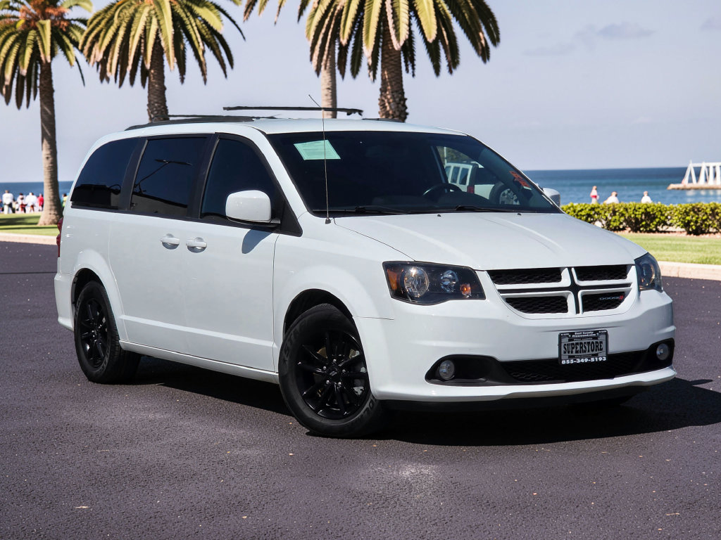 Photo 2 of this Dodge Grand Caravan
