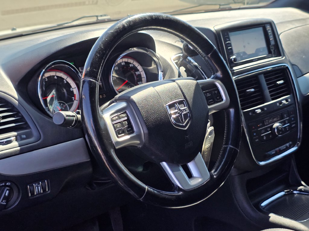 Photo 18 of this Dodge Grand Caravan