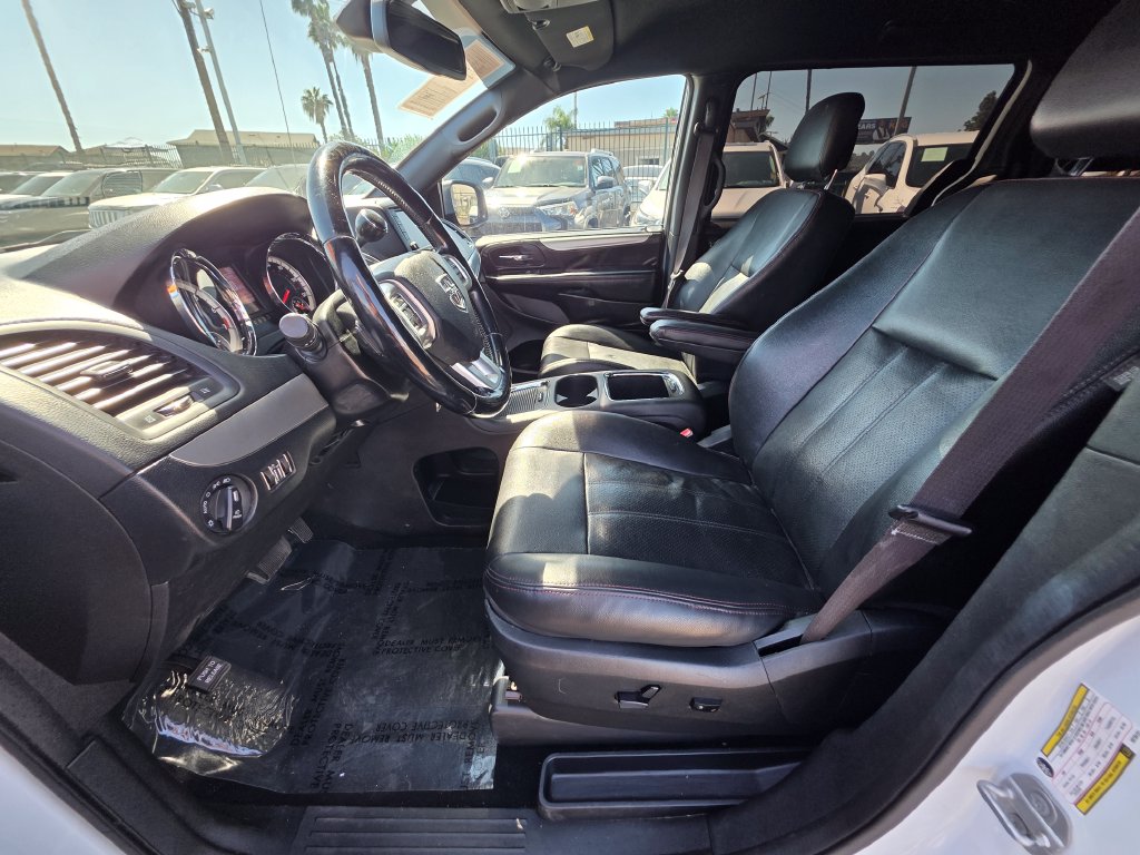 Photo 19 of this Dodge Grand Caravan