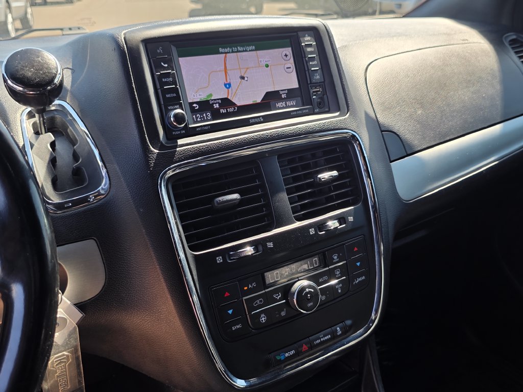 Photo 31 of this Dodge Grand Caravan