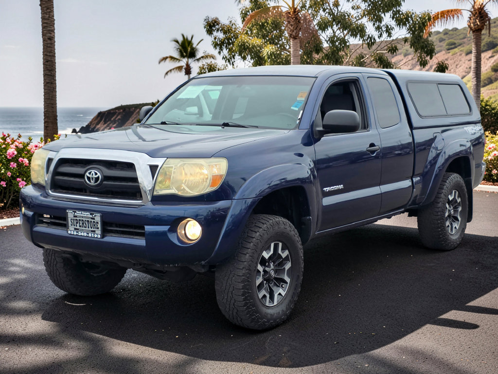 Photo 4 of this Toyota Tacoma