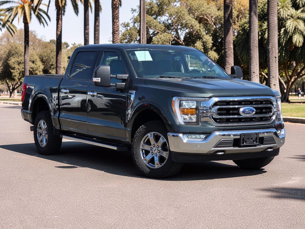 2021 Ford F-150 XLT 4x4 SuperCrew 145 in's photo