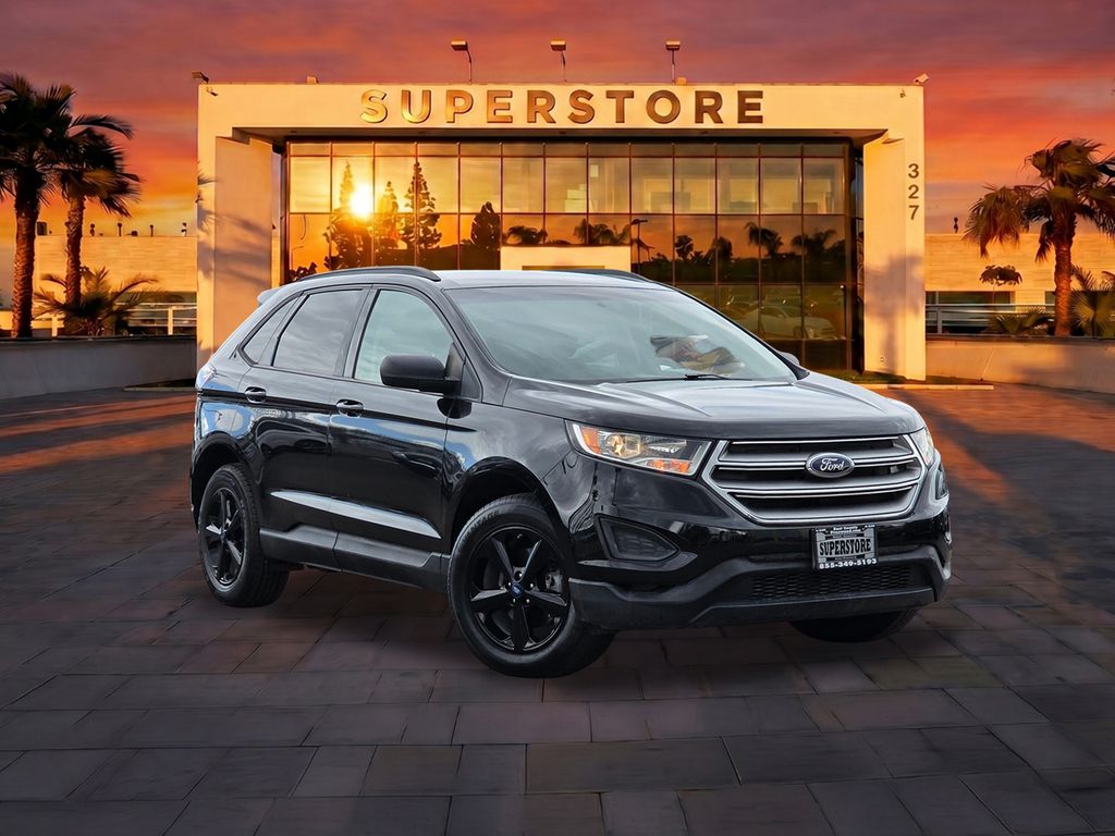2018 Ford Edge SE's photo
