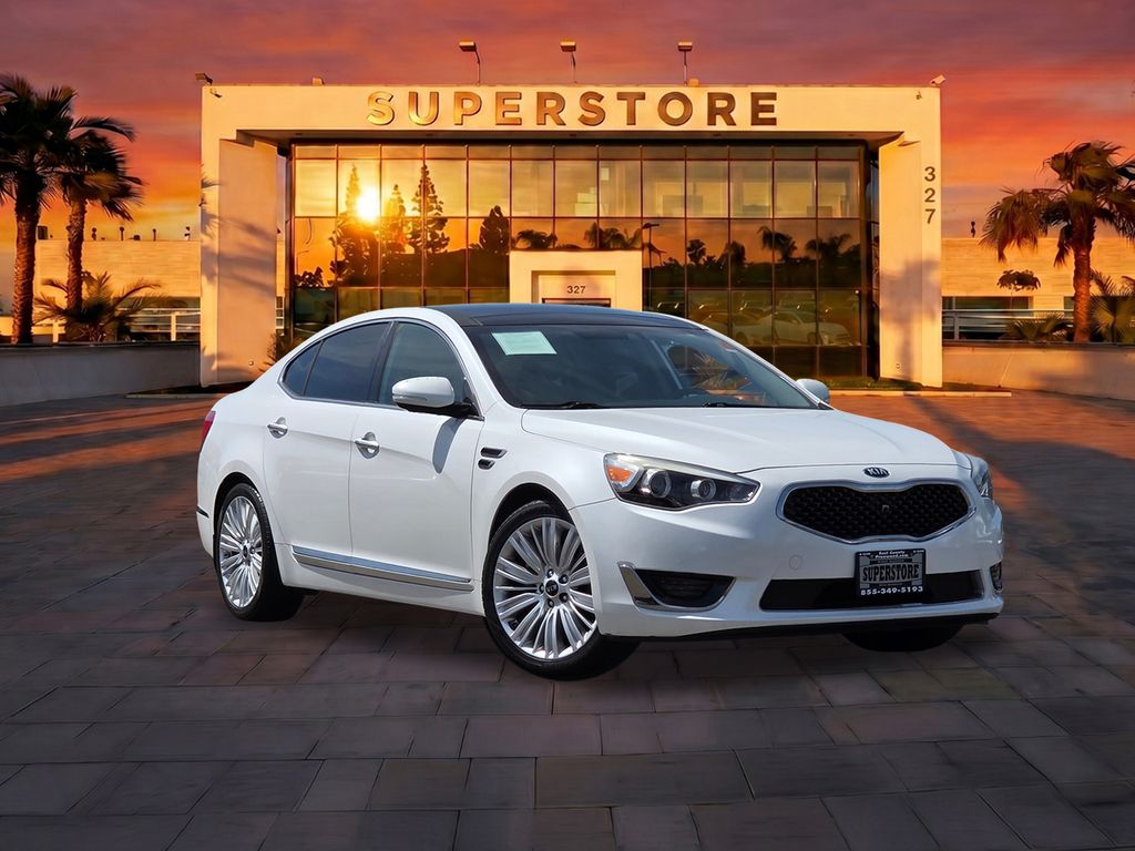 2016 Kia Cadenza Limited's photo