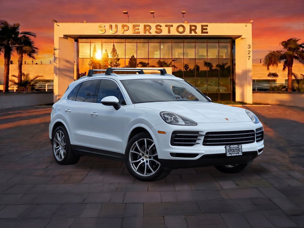 2022 Porsche Cayenne E-Hybrid's photo