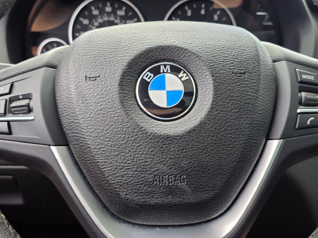 Photo 28 of this BMW X3